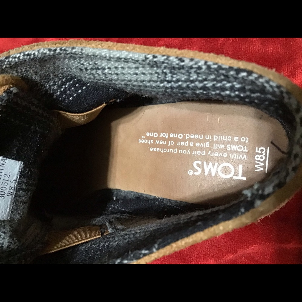 Boots - Picture 4 of 4